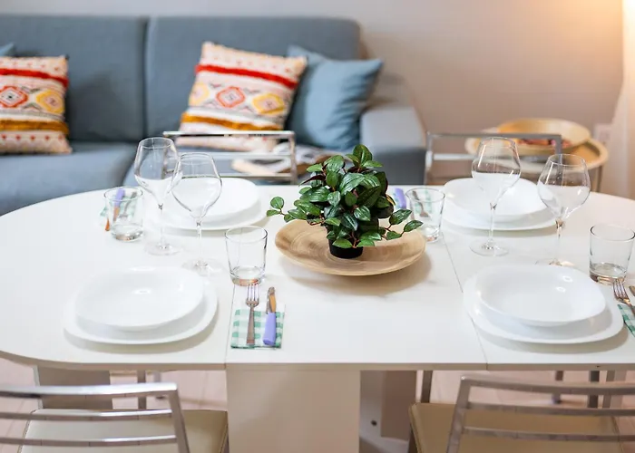 Appartamento Cozy Retreat With Laundry & Smart Tv Milano