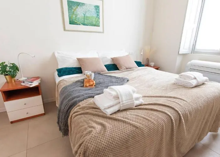 I-host Luxury - Italia Milaan