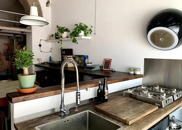 Loft Industriale In Zona Darsena شقة *