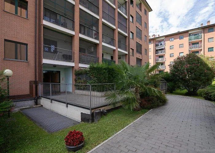 شقة A Pochi Minuti Da Linate, Casa Con 2 Bagni Vicino Arena Santa Giulia