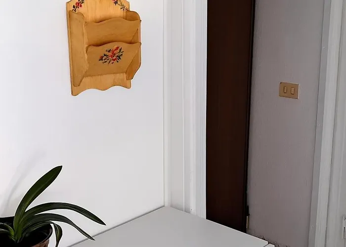 Freedhome - Nightlife Apartament Mediolan