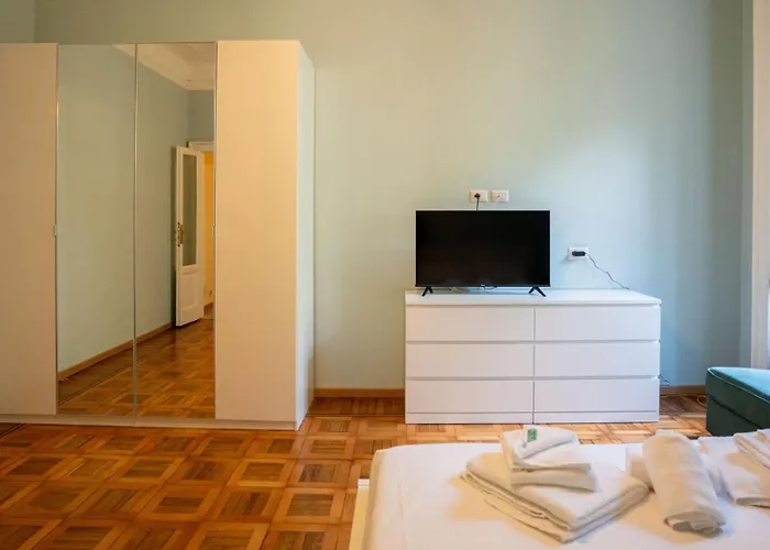 Near C. Buenos Aires - Wifi Ac Metro 3 Min Апартаменты