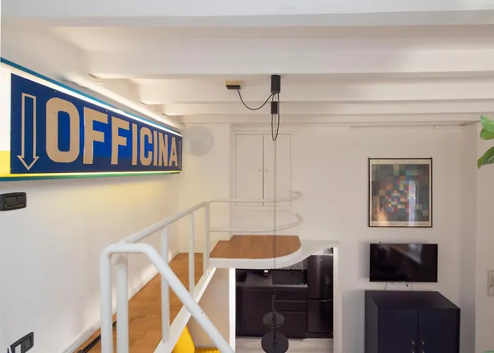 I-host - Pavia 10 Апартаменты Милан