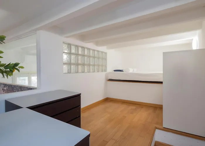 Апартаменты I-host - Pavia 10 *