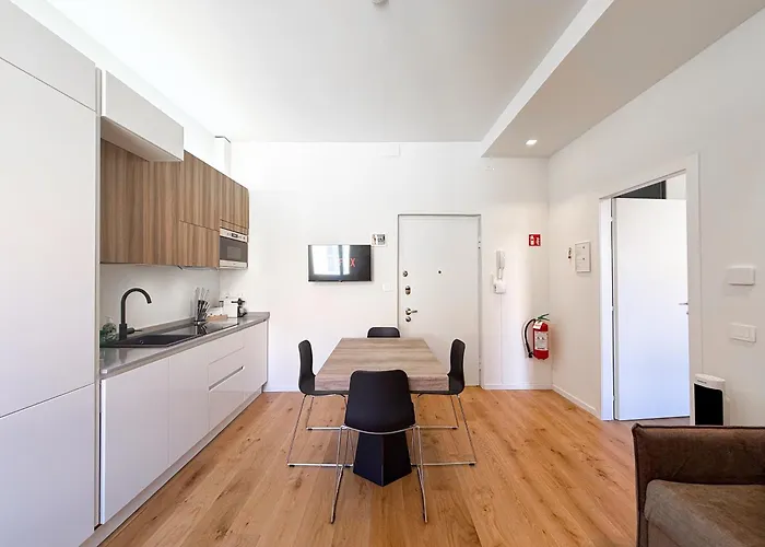 Apartment Porta Romana, Fermata Tram Sotto Casa, Wifi Veloce *