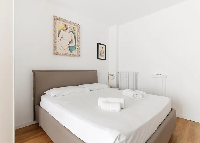 Guesthost - Lovely X4 In Porta Venezia Apartament