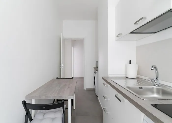 Apartamento Guesthost - Cimiano M2 Cosy *