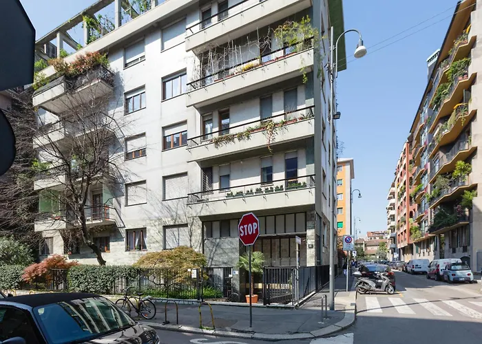 Guesthost - Mm Santa Sofia Daire Milano
