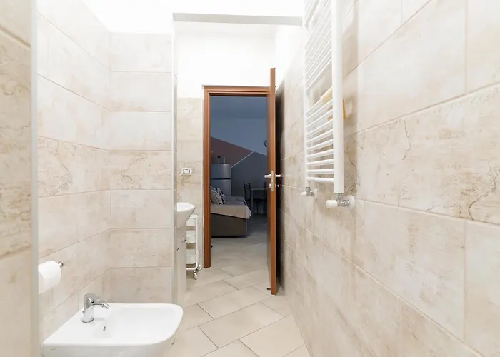 Cozy Ground-floor In Affori Milano