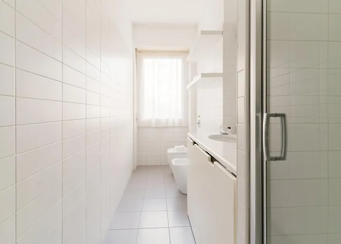 Guesthost - Brightly-lit Flat - M5 Gerusalemme * Milan