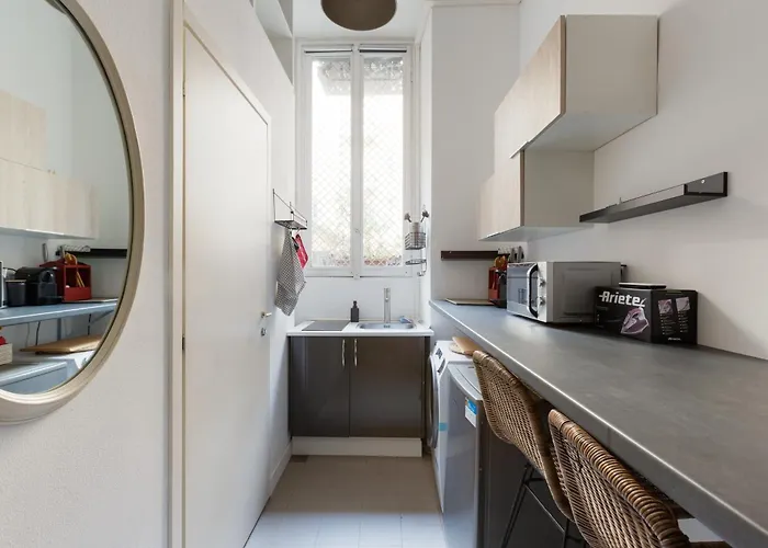 Guesthost - Cosy In The Heart Of Apartman