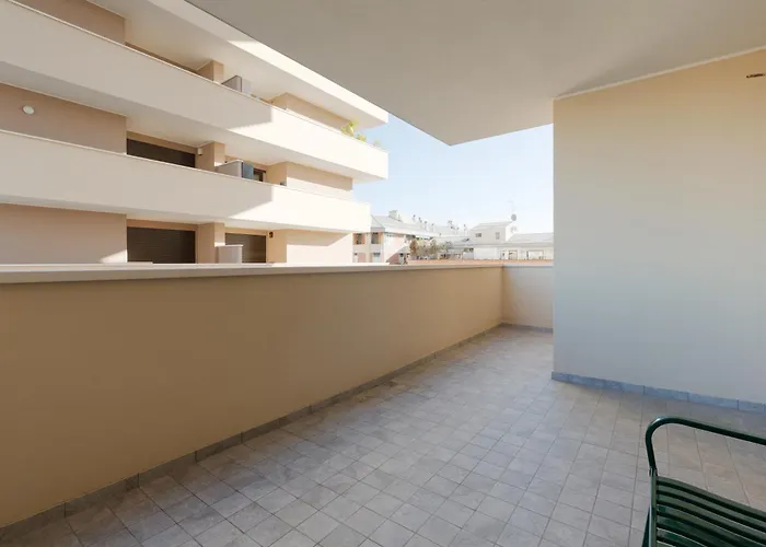 Apartament Guesthost - Milano-affori Balcony