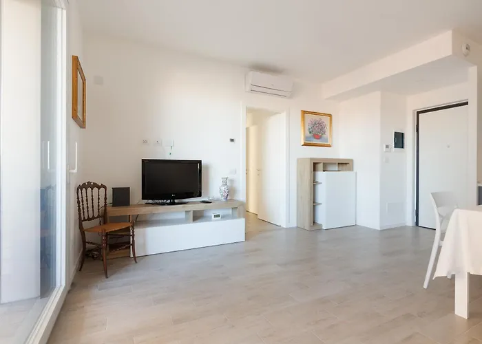 Apartament Guesthost - Milano-affori Balcony Mediolan