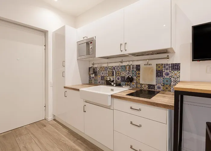 Lovely And Cosy Near Porta Romana * Milaan