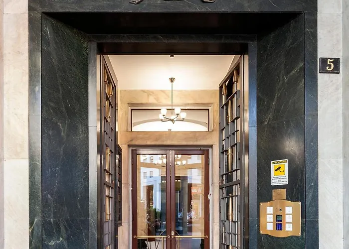 San Babila Lägenhet Milano