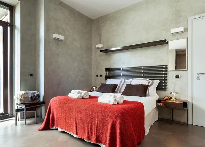 Lägenhet San Babila Milano