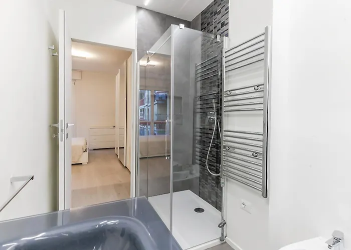 Just Urban - 2br 2 Bathrooms With Balconies -city Life & M5 Апартаменты