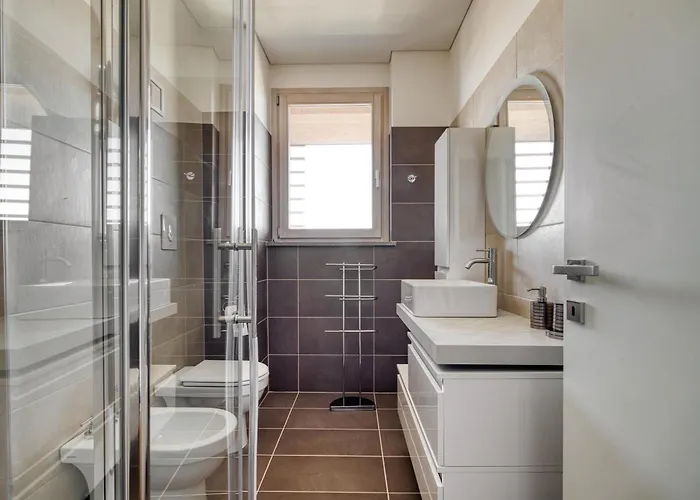 Giaxtower Gym & Pool Skyline View * ميلان