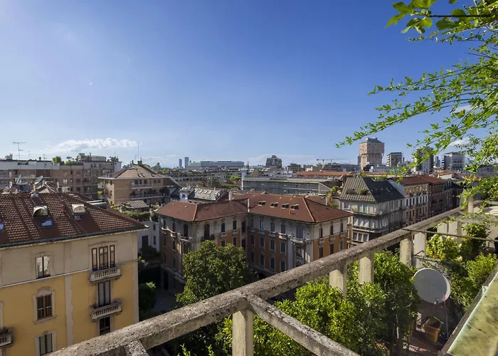 Bianca Di Savoia Terrace View By Interhome Apartman Milánó