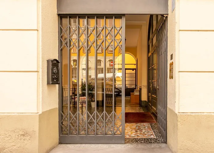 Apartment Co99 - Spacious One Bedroom Gallarati Scotti Milan