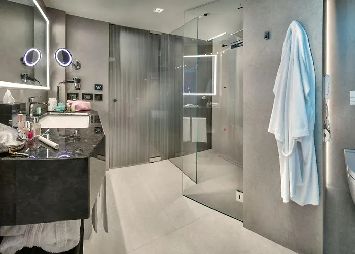 カヴォール ミラノ