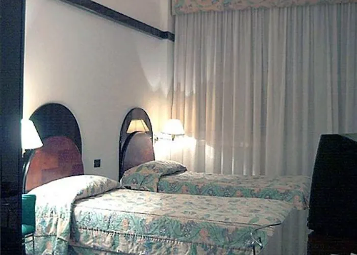 酒店 米兰德勒纳泽欧尼酒店