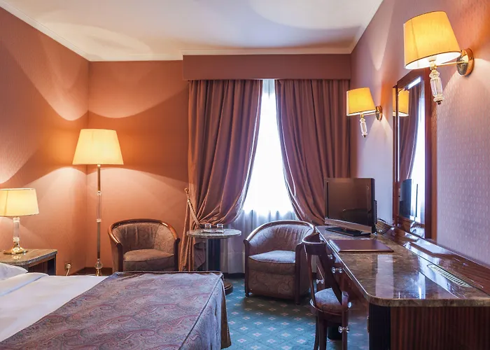 호텔 Doria Grand 4*