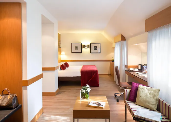 Hotell Starhotels Tourist Milano