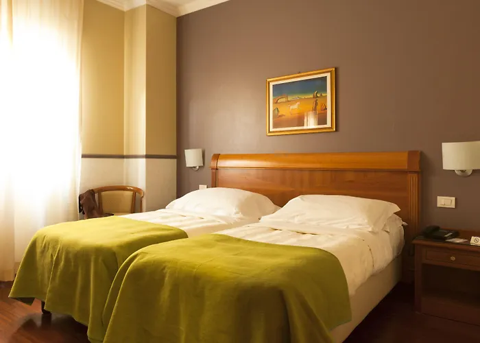 Western Major Hotel 4*