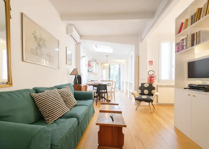 Ticinese 59 Appartement *