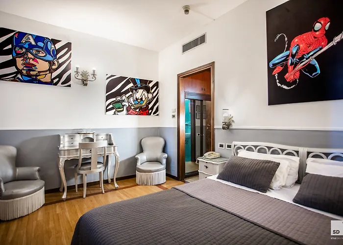 アドミラル ホテル