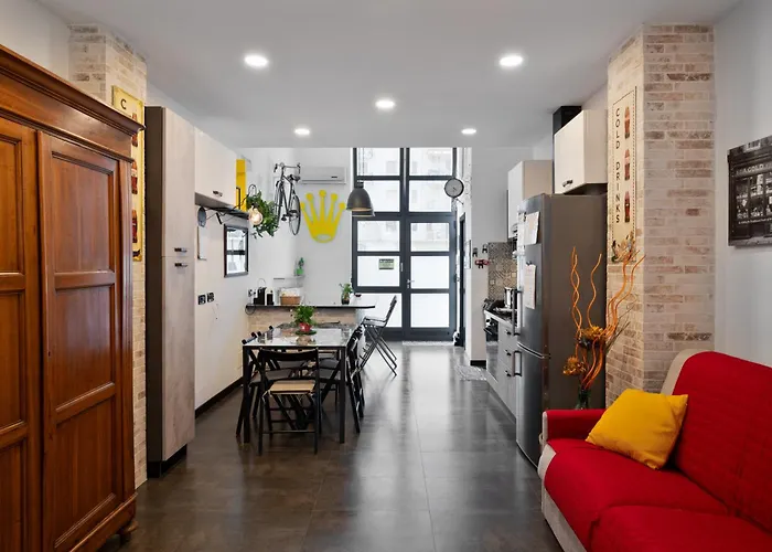 Art Cafe Tulipani Апартаменты