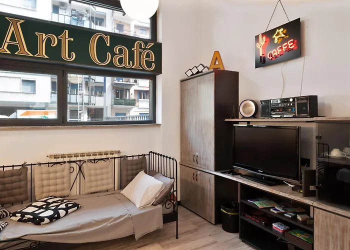 Art Cafe Tulipani Апартаменты
