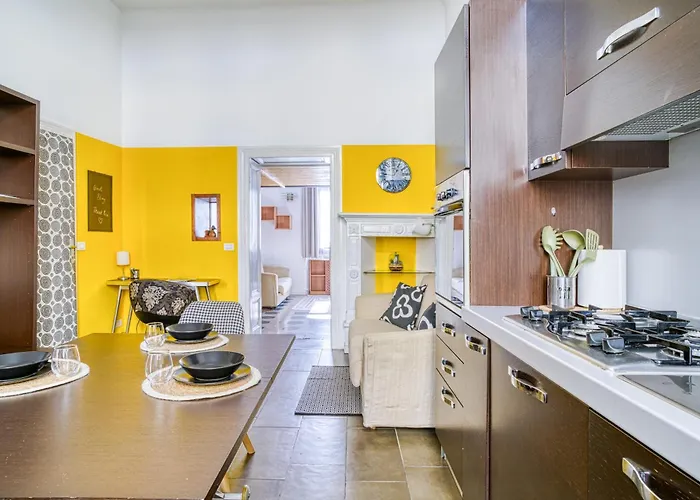 Loft Maderno - Elegant Space 20 Mins From Duomo With One Bedroom For 4 People