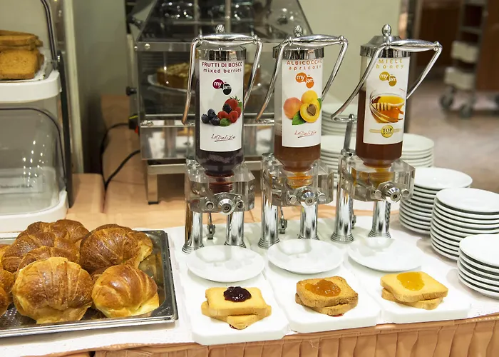 Otel Michelangelo 4*