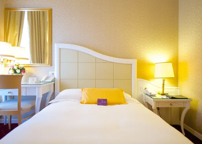 Mercure Centro 4* Милан