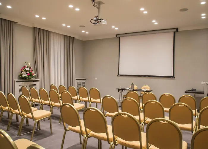 Cristoforo Colombo - Preferred & فندق 4*