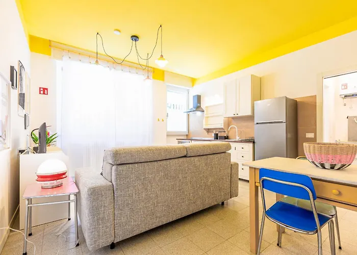 Casa Vespri A Сasa de vacaciones Milán