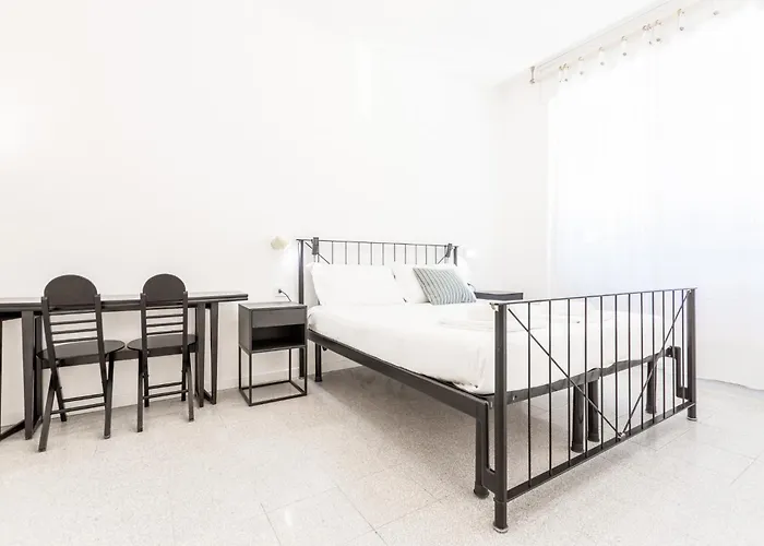 Casa Vespri A Сasa de vacaciones Milán