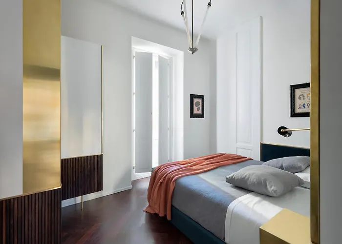 Nolo Eleganza Con Balcone E Design Apartmán