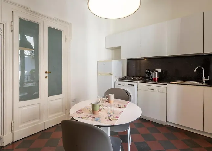 Apartman Sempione12-elegante Bilo With Balcony - B Milánó