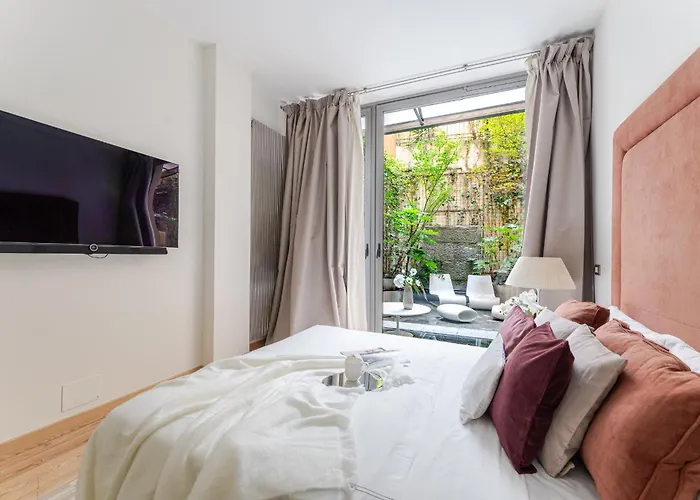 Breraprivata, Con Giardino E Jacuzzi Ad Uso Esclusivo - Διαμέρισμα