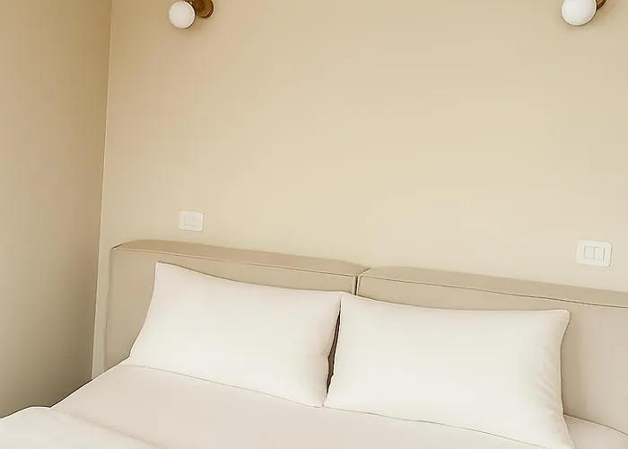 Navigli Bocconi - 2 Bedrooms * Μιλάνο