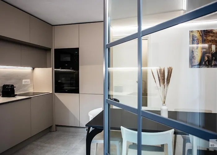 Luxury House In Pietrasanta 140 Mq *