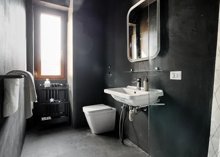 Apartment Minimal Chic Near *