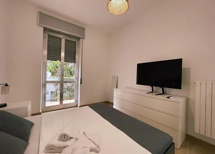 Monfalcone 25 Milano