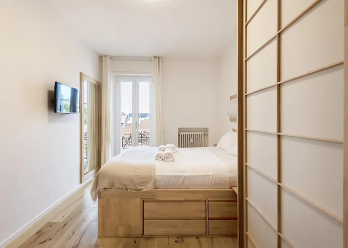 Easylife - - Sammartini 35 -