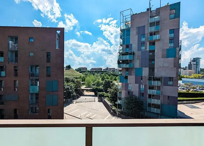 Large With Terrace Apartment *