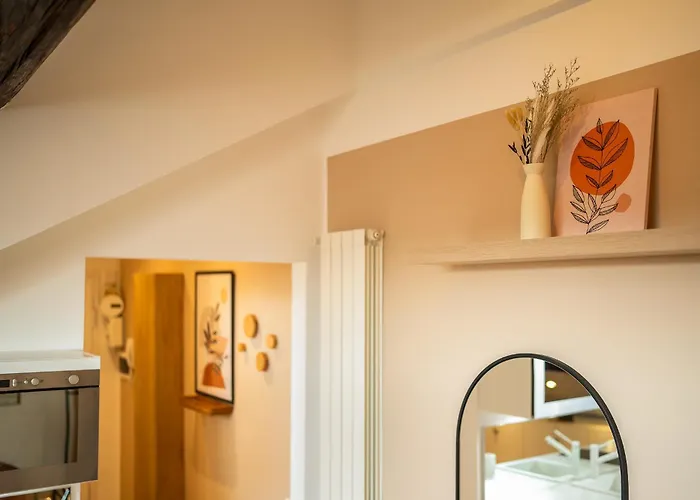 Apartment In Porta Venezia At 5 Min From Station