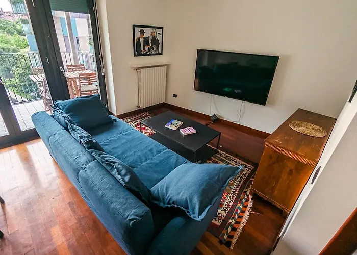 Large With Terrace Apartment Milan